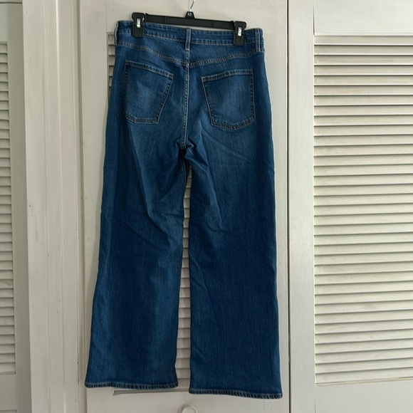 Old Navy Wow Wide Leg Blue Jeans 10 Petite - Picture 3 of 4
